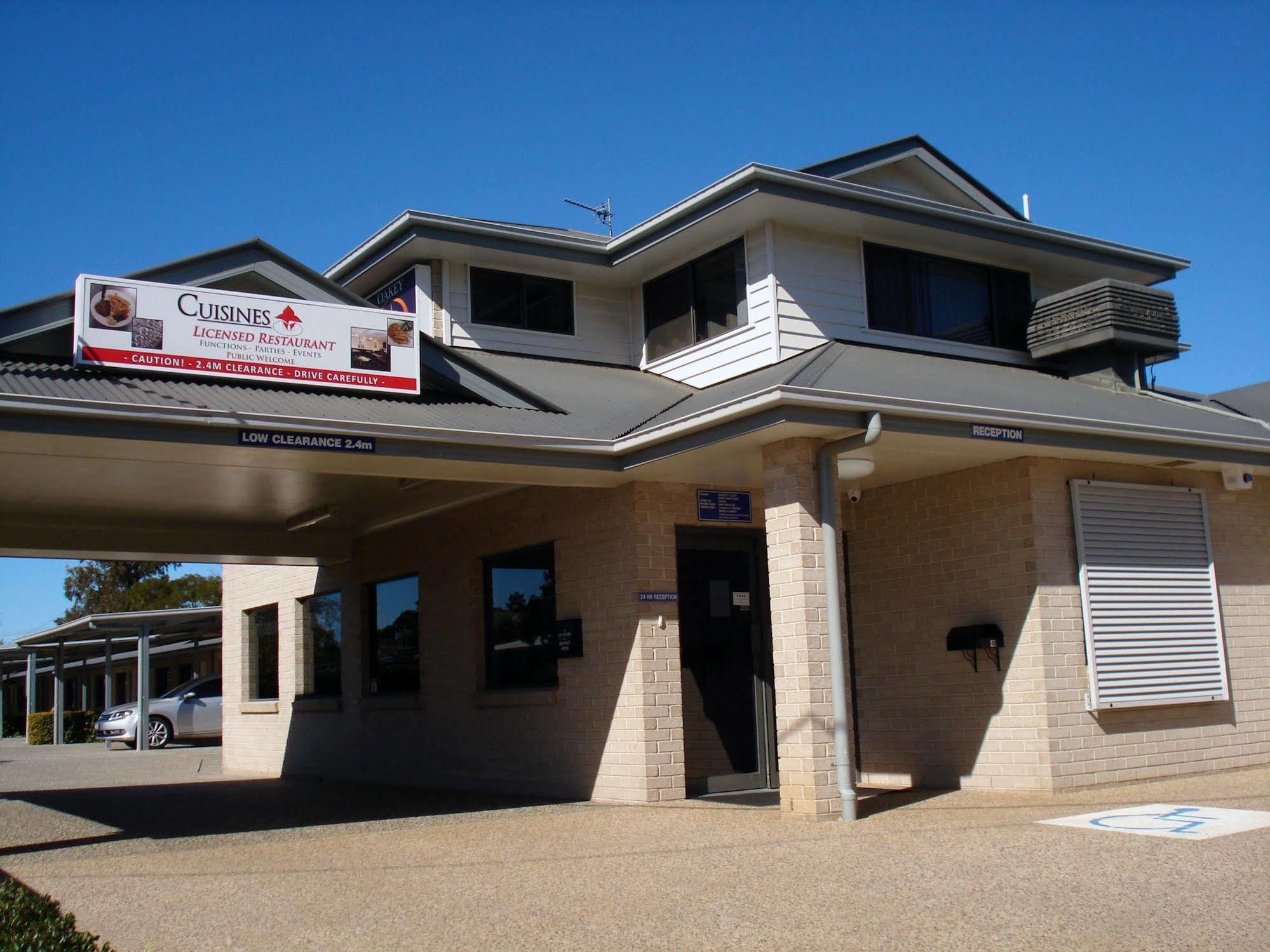 Oakey Motor Inn Exterior photo